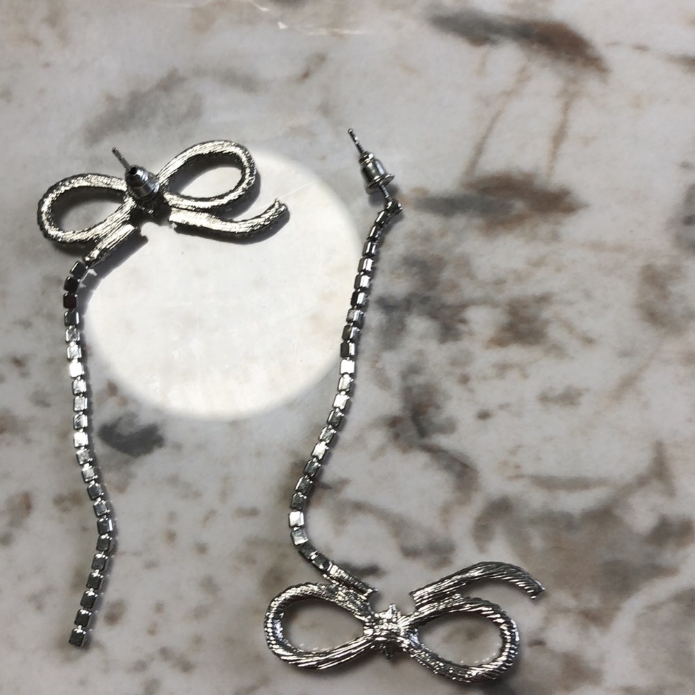 earring - Picture 4 of 4